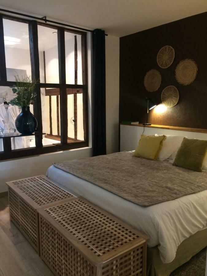 La Suite 48 Chalons en Champagne Luaran gambar