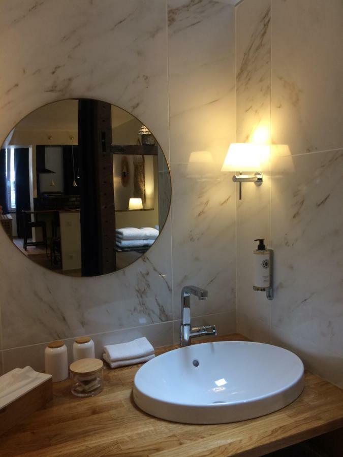 La Suite 48 Chalons en Champagne Luaran gambar